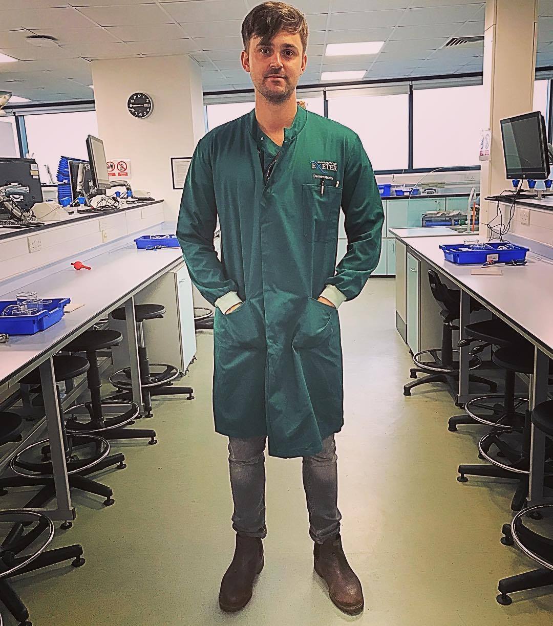 Pic of RichiePhD trying to look professional